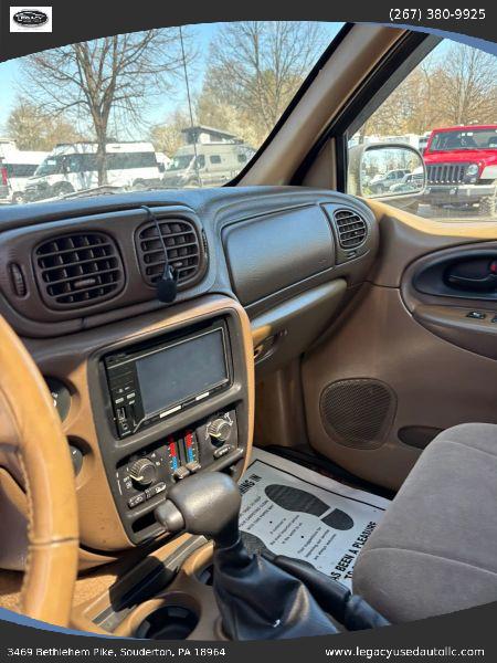 2002 Chevrolet TrailBlazer LS