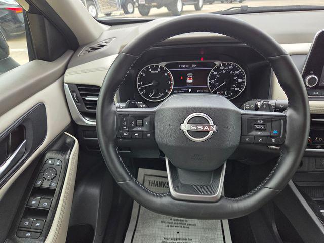 2025 Nissan Rogue SV FWD