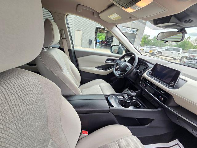 2025 Nissan Rogue SV FWD
