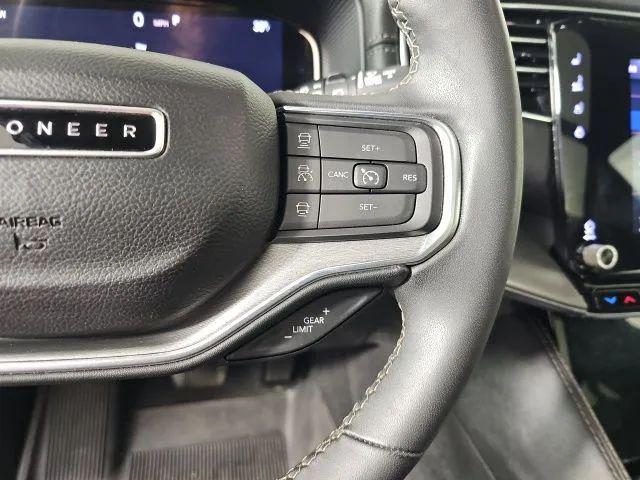 2024 Jeep Wagoneer Series II Carbide 4x4