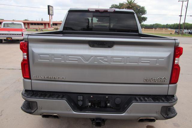 2023 Chevrolet Silverado 1500 4WD Crew Cab Short Bed High Country