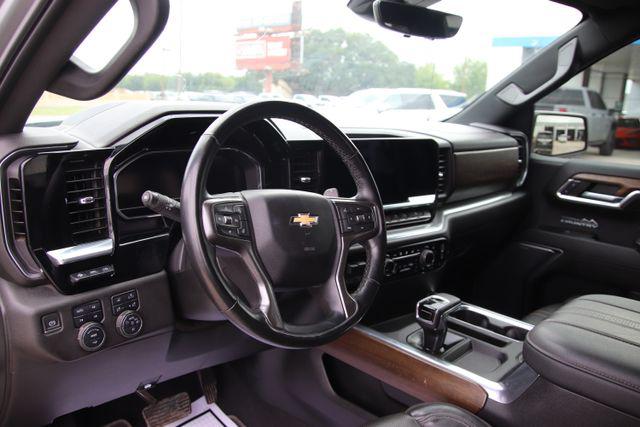 2023 Chevrolet Silverado 1500 4WD Crew Cab Short Bed High Country