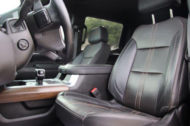 2023 Chevrolet Silverado 1500 4WD Crew Cab Short Bed High Country