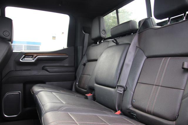 2023 Chevrolet Silverado 1500 4WD Crew Cab Short Bed High Country