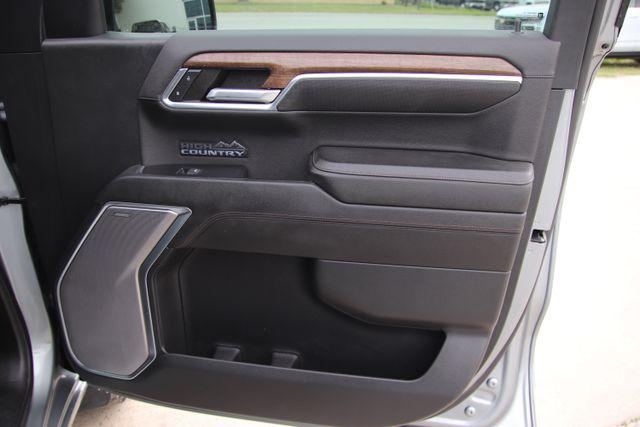 2023 Chevrolet Silverado 1500 4WD Crew Cab Short Bed High Country