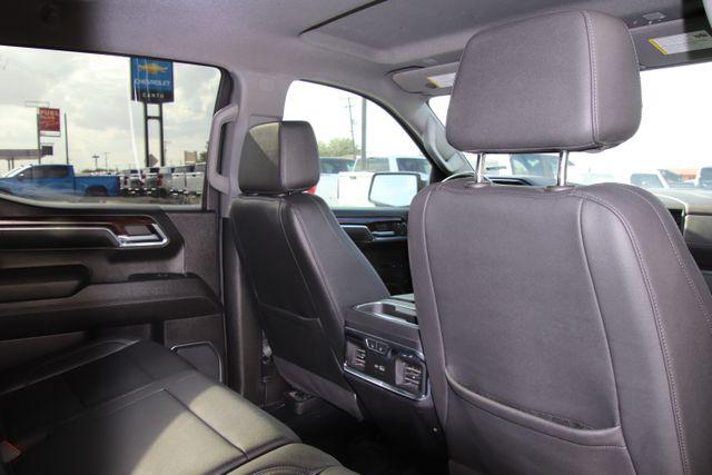 2024 GMC Sierra 1500 4WD Crew Cab Short Box SLT