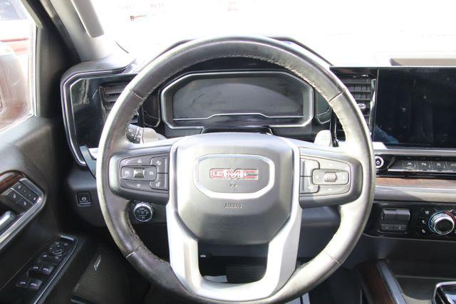 2024 GMC Sierra 1500 4WD Crew Cab Short Box SLT