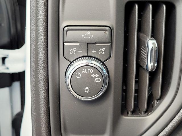 2026 GMC Sierra 2500HD Double Cab, Long Bed, Pro, RWD