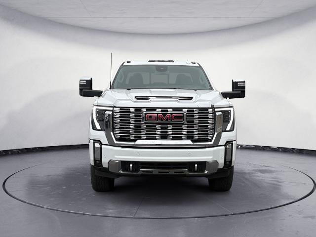 2024 GMC Sierra 2500HD 4WD Crew Cab Standard Bed Denali