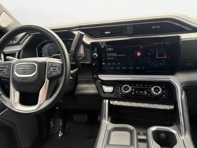 2024 GMC Sierra 2500HD 4WD Crew Cab Standard Bed Denali