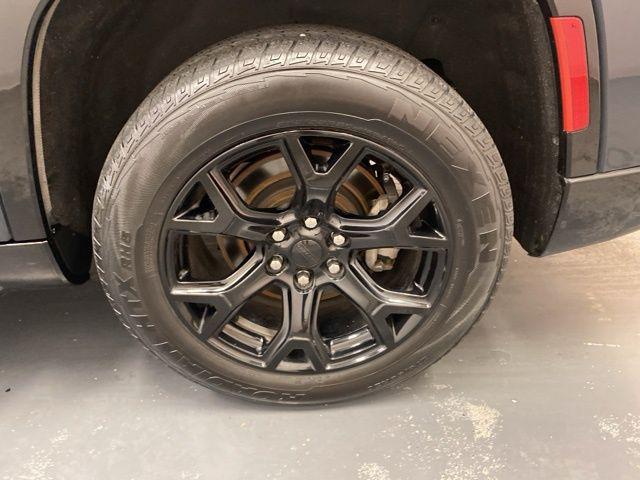 2024 Jeep Wagoneer Series II Carbide 4x4