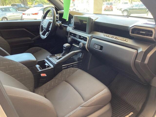 2025 Toyota Tacoma SR