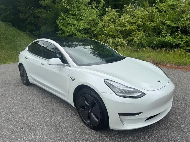 2019 Tesla Model 3 Mid Range