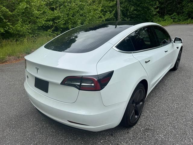 2019 Tesla Model 3 Mid Range