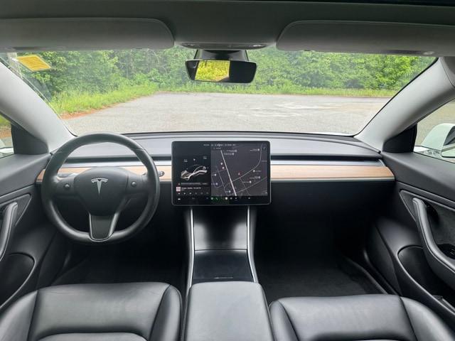 2019 Tesla Model 3 Mid Range
