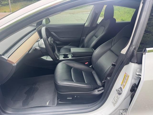 2019 Tesla Model 3 Mid Range