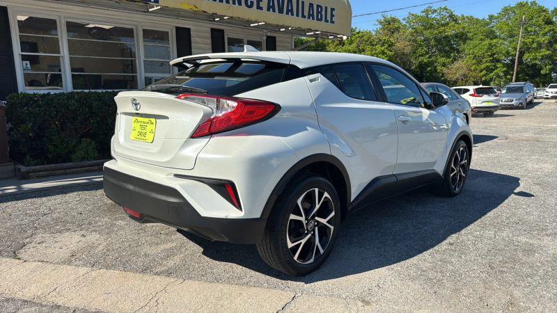 2018 Toyota C-HR XLE Premium