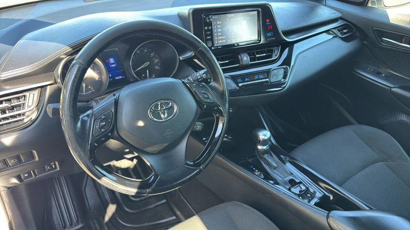 2018 Toyota C-HR XLE Premium