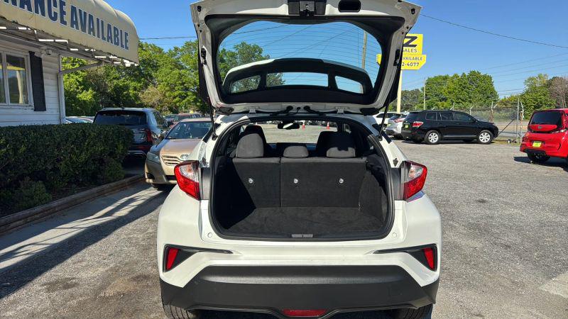 2018 Toyota C-HR XLE Premium