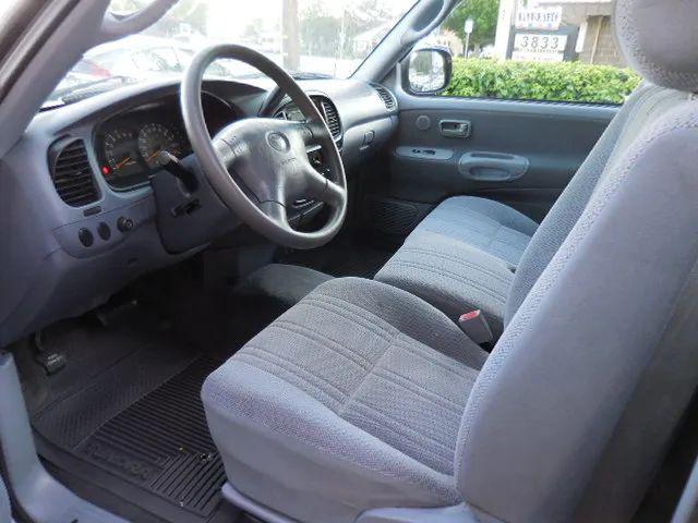 2002 Toyota Tundra SR5 V8