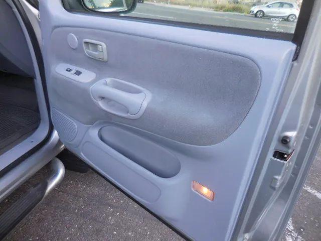 2002 Toyota Tundra SR5 V8