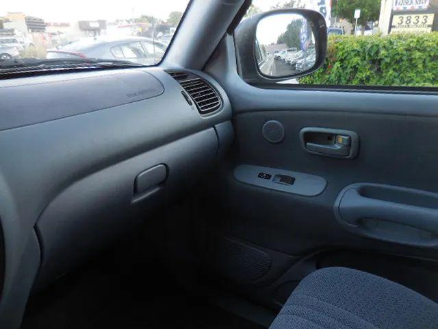 2002 Toyota Tundra SR5 V8