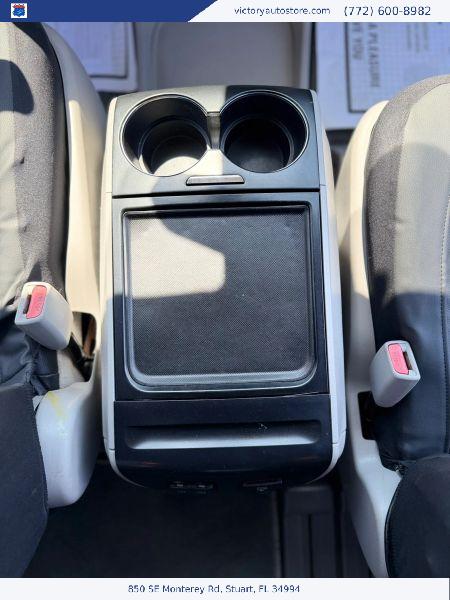 2019 Toyota Sienna LE 8 Passenger