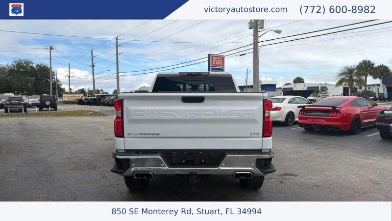 2022 Chevrolet Silverado 1500 4WD Crew Cab Short Bed LTZ
