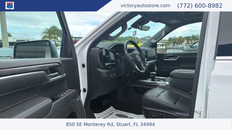 2022 Chevrolet Silverado 1500 4WD Crew Cab Short Bed LTZ
