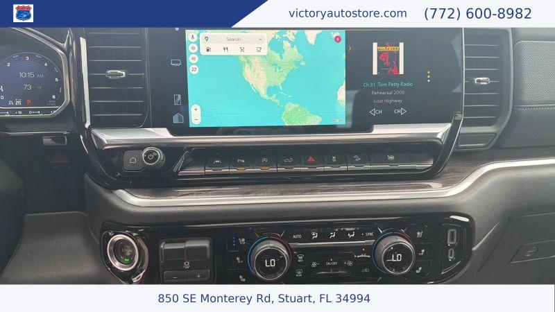 2022 Chevrolet Silverado 1500 4WD Crew Cab Short Bed LTZ
