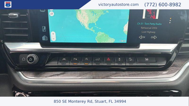 2022 Chevrolet Silverado 1500 4WD Crew Cab Short Bed LTZ