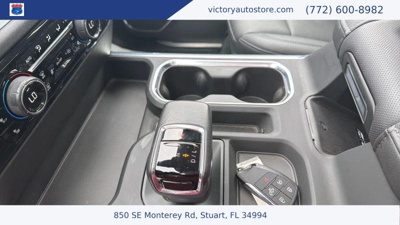 2022 Chevrolet Silverado 1500 4WD Crew Cab Short Bed LTZ