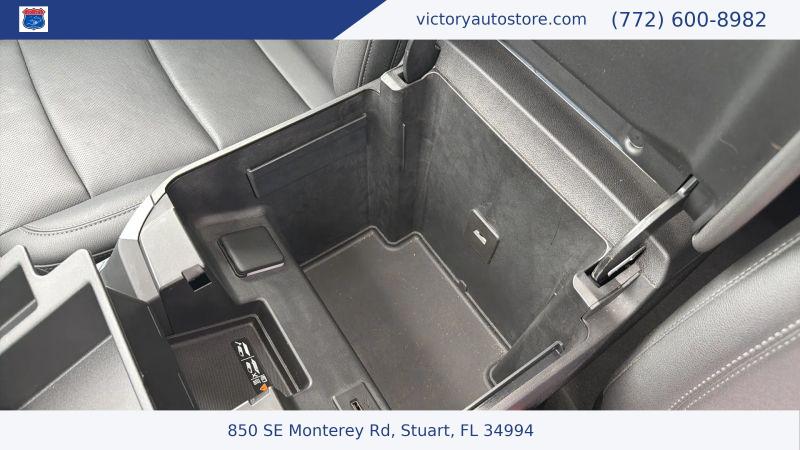 2022 Chevrolet Silverado 1500 4WD Crew Cab Short Bed LTZ