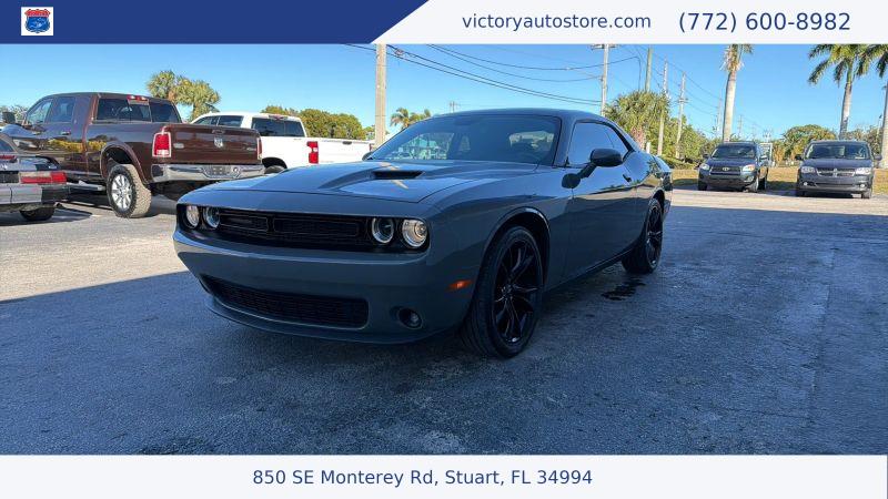 2018 Dodge Challenger SXT
