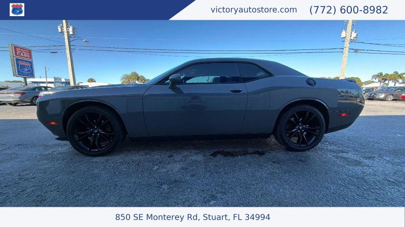 2018 Dodge Challenger SXT