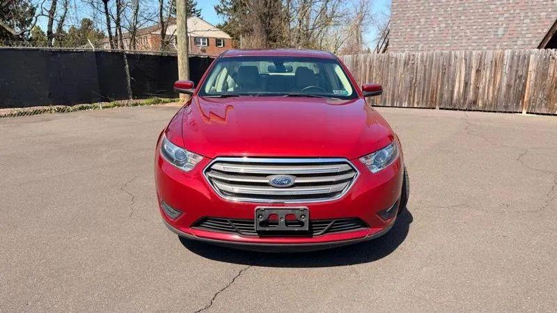 2016 Ford Taurus SEL