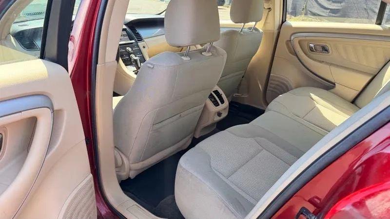 2016 Ford Taurus SEL