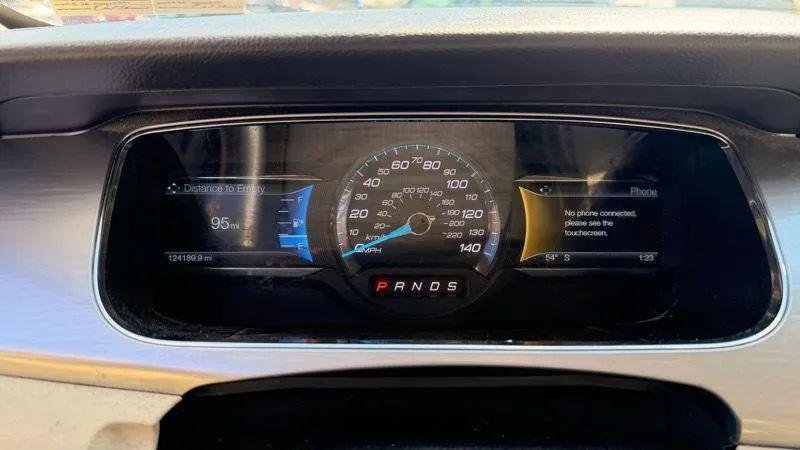 2016 Ford Taurus SEL