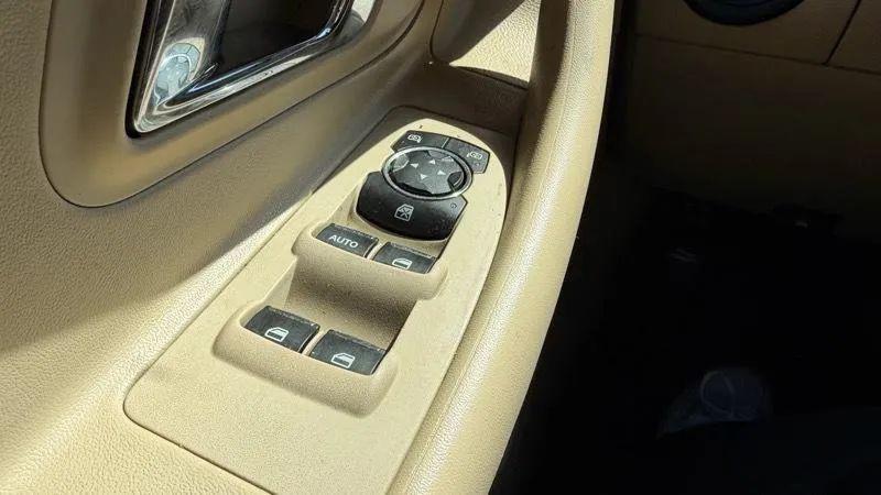 2016 Ford Taurus SEL