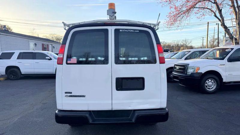 2011 Chevrolet Express Work Van
