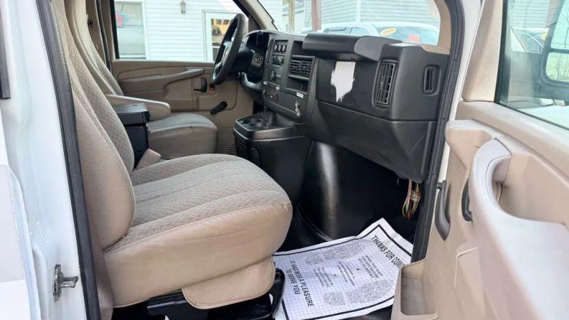 2011 Chevrolet Express Work Van