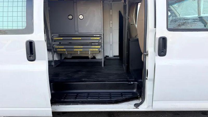 2011 Chevrolet Express Work Van