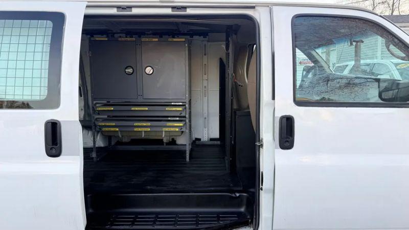 2011 Chevrolet Express Work Van
