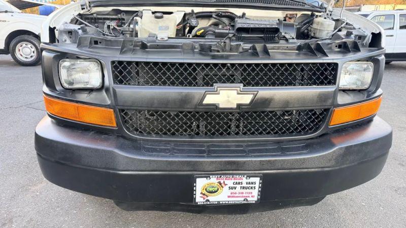 2011 Chevrolet Express Work Van