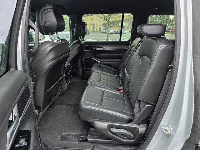 2025 Jeep Wagoneer 4x4