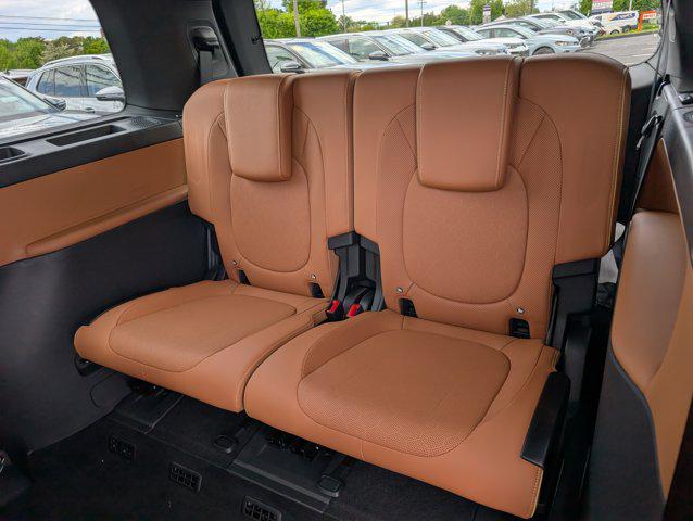 2025 Volkswagen ID. Buzz Pro S Plus with 4MOTION