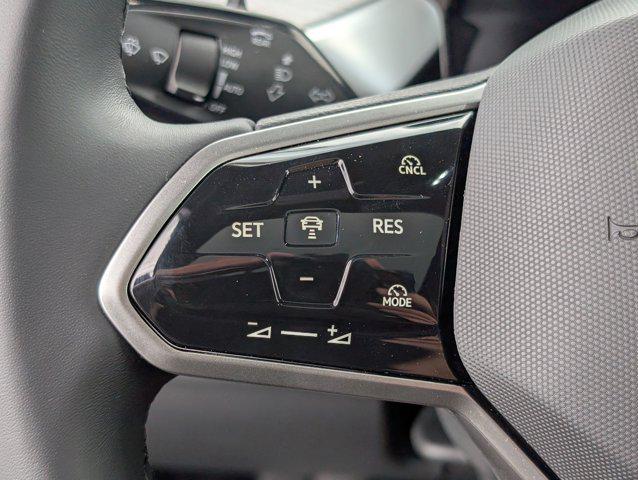 2025 Volkswagen ID. Buzz Pro S Plus with 4MOTION