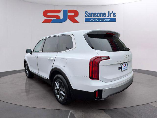 2023 Kia Telluride LX