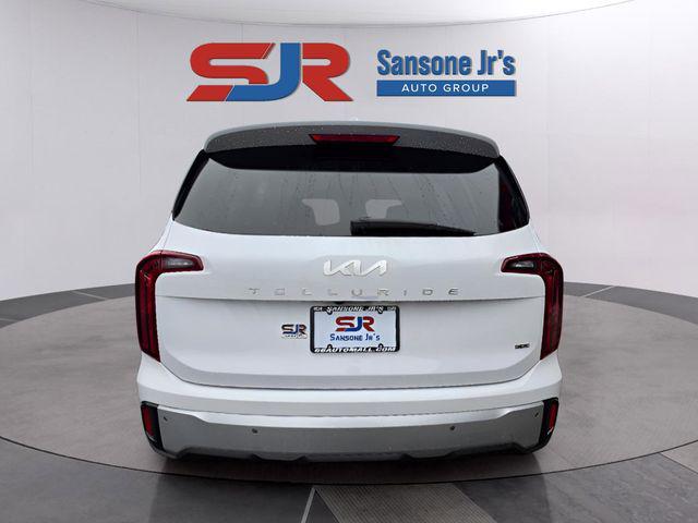 2023 Kia Telluride LX