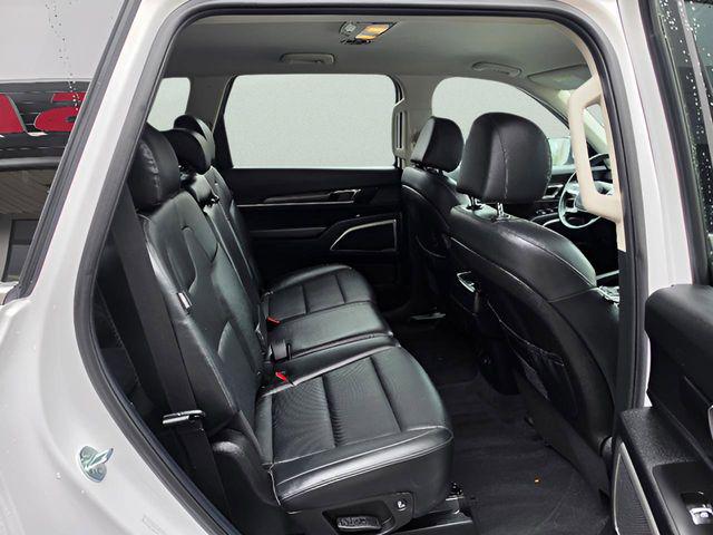 2023 Kia Telluride LX
